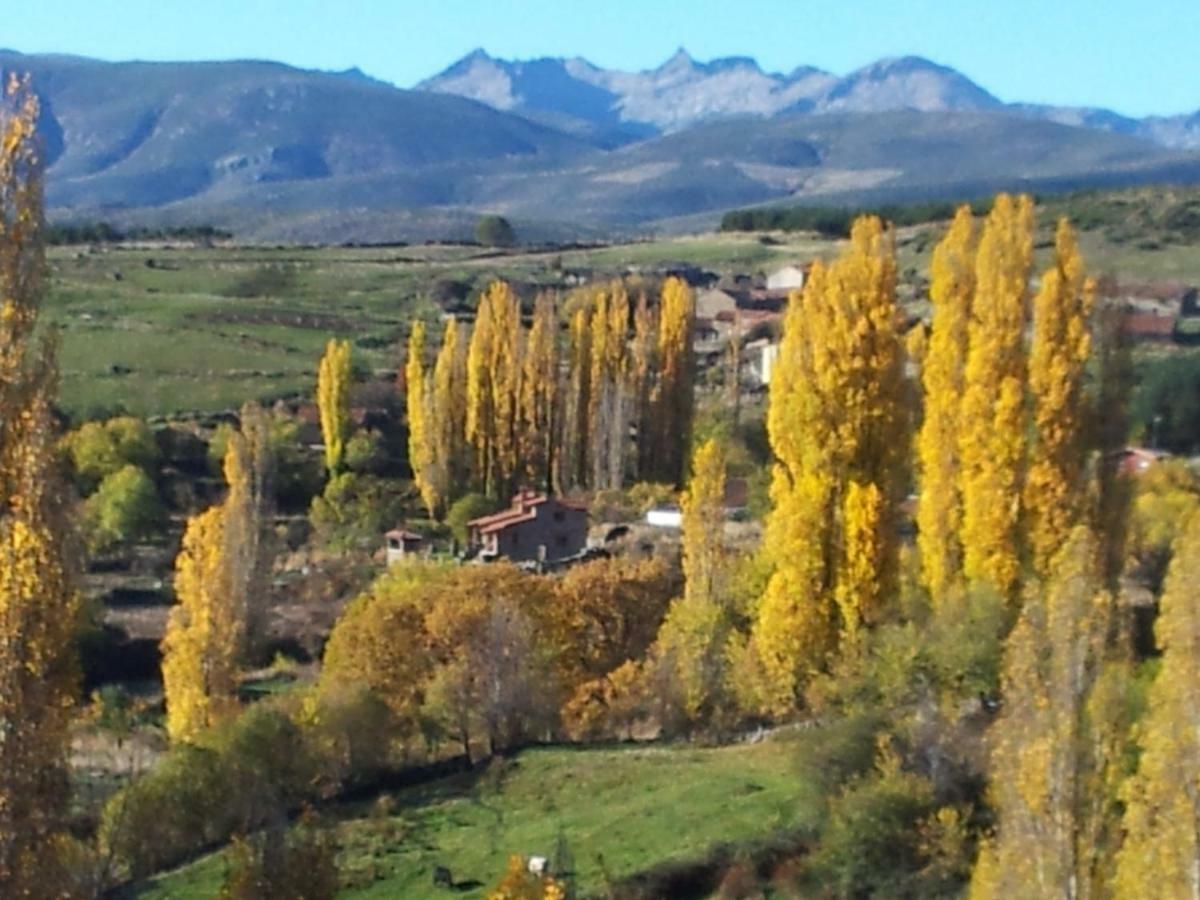 Гостьовий будинок El Rondillo De Gredos Hoyos del Collado Екстер'єр фото