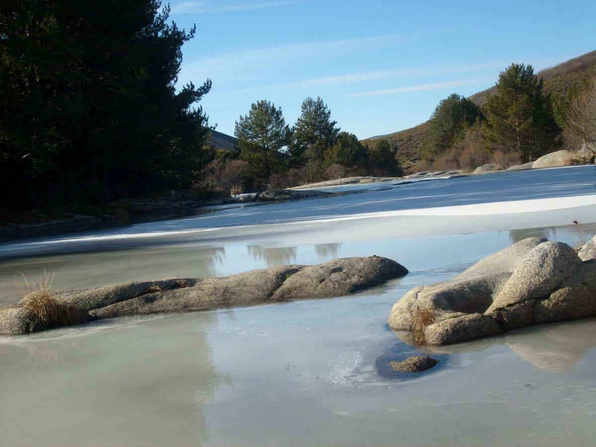 Гостьовий будинок El Rondillo De Gredos Hoyos del Collado Екстер'єр фото