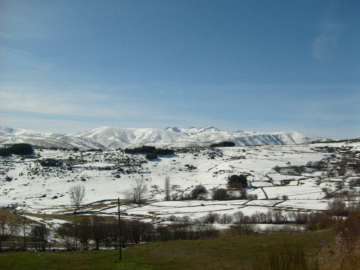 Гостьовий будинок El Rondillo De Gredos Hoyos del Collado Екстер'єр фото